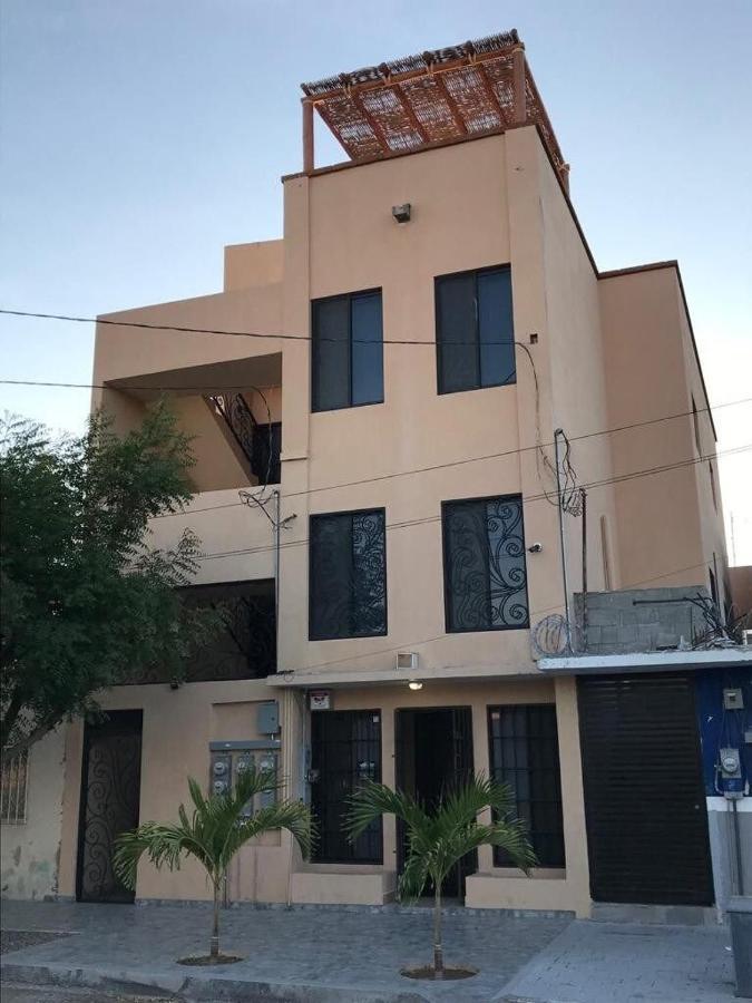 Hermoso Edificio Ubicado A Pocas Cuadras Del Malecon De La Paz Bcs Exterior foto